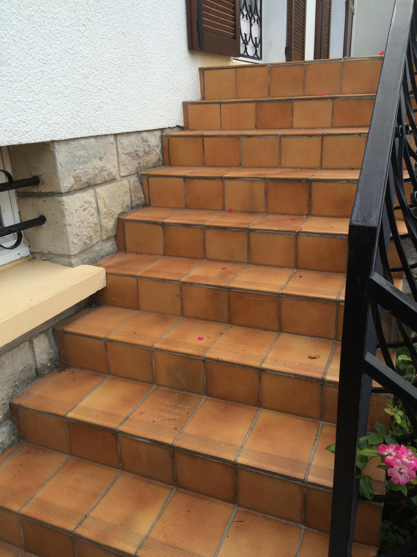 Pose de carrelage extérieur (avant) Oise