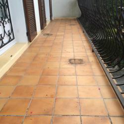 Pose de carrelage extérieur (avant) Oise