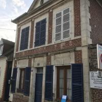 Rejointoiement Façade en pierre et briques avant